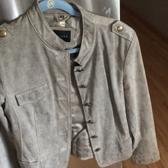 Jacket - Picture 3 of 3